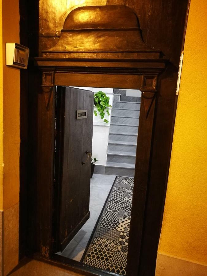 Bnb Donnalaura Carini Zewnętrze zdjęcie